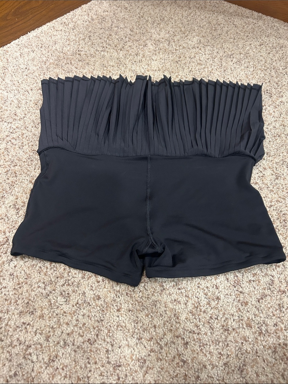 Lululemon Black Pleated Mini Athletic Skirt - Picture 5 of 6